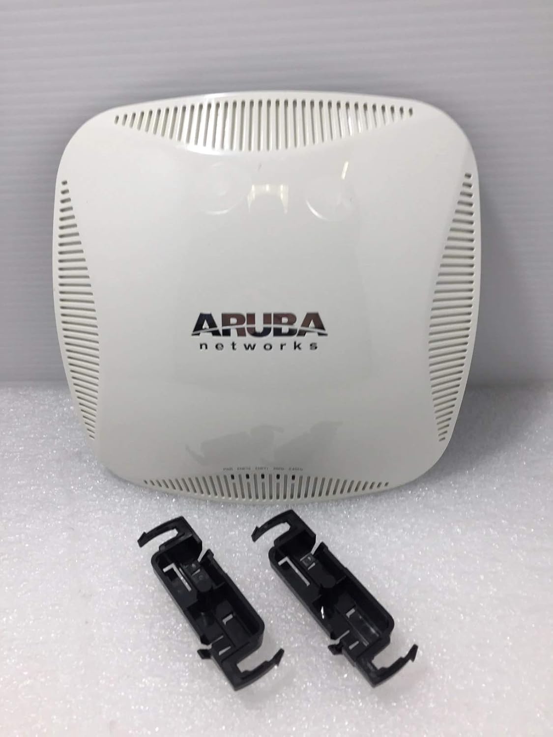 APIN0205 - HPE Aruba Instant 200 Series IAP-205 IEEE 802.11n/ac 5GHz 867Mbit/s 1 x Port PoE 10/100/1000Base-T 4 x Integrated Omni-Directional Antennas Wireless Access Point