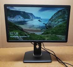 D4FKG - Dell U2212HM UltraSharp 21.5-Inch (1920 x 1080) Widescreen LED LCD Display Monitor