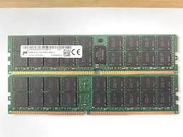 M393A8G40BB4-CWE - Samsung 64GB RDIMM 288-Portin Memory Module