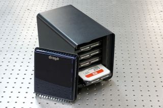 Drobo 5N2 Gold Edition DRDS5A21-G 5-Bay NAS Array