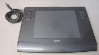 Wacom PTZ 630 Graphics Tablet