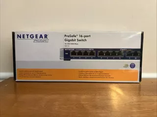 NetGear GS116 16-Port Desktop Switch